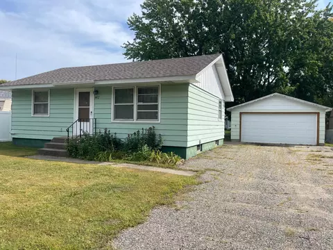 442 32nd Ave N, Saint Cloud, MN 56303