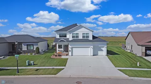 2270 14th St W, West Fargo, ND 58078