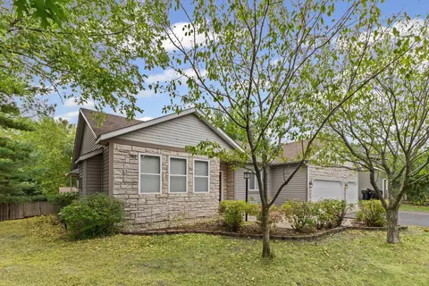 1159 Durango Pt, Lino Lakes, MN 55038