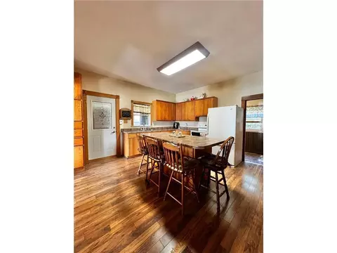 83025 160th St, Sacred Heart, MN 56285