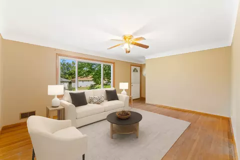 450 11th Ave S, South Saint Paul, MN 55075