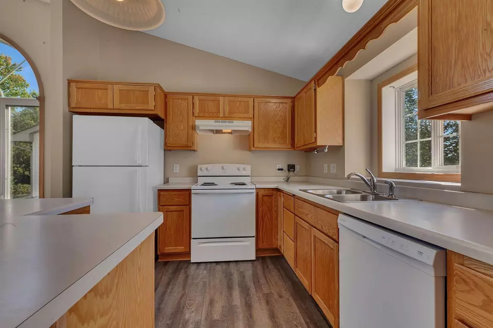 Kitchen - 203 Appaloosa Ct, Braham, MN 55006 photo 1 of 2