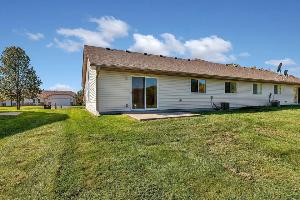 Exterior - 203 Appaloosa Ct, Braham, MN 55006 photo 4 of 5