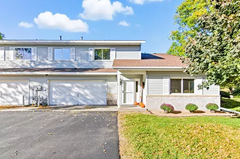 1110 Aston Pl, Burnsville, MN 55337