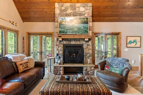 Living - 38017 Donaldson Pt, Pine River, MN 56474 photo 4 of 9