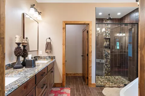 Bath - 38017 Donaldson Pt, Pine River, MN 56474 photo 1 of 7