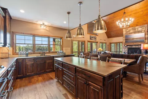 Kitchen - 38017 Donaldson Pt, Pine River, MN 56474 photo 2 of 5