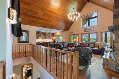 Entry Way - 38017 Donaldson Pt, Pine River, MN 56474 photo 2 of 2