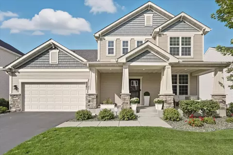 8361 Arrowwood Ln N, Maple Grove, MN 55369