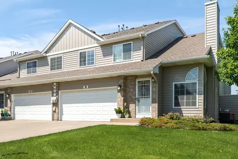 930 106th Ln NW #9NW, Coon Rapids, MN 55433