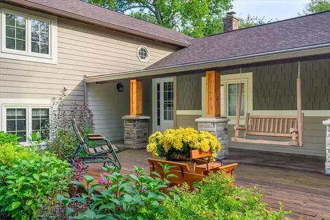 10280 235th St W, Lakeville, MN 55044