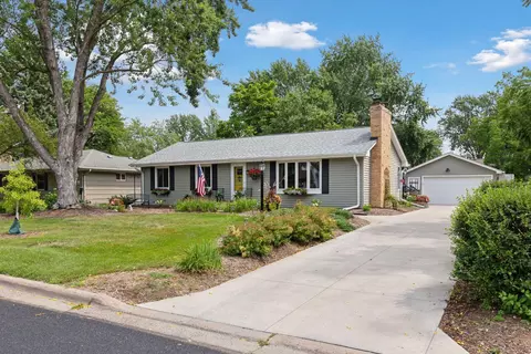 4740 Utah Ave N, New Hope, MN 55428