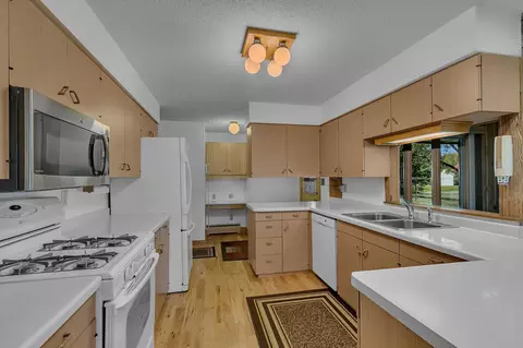 15596 222nd St, Cold Spring, MN 56320 photo 5