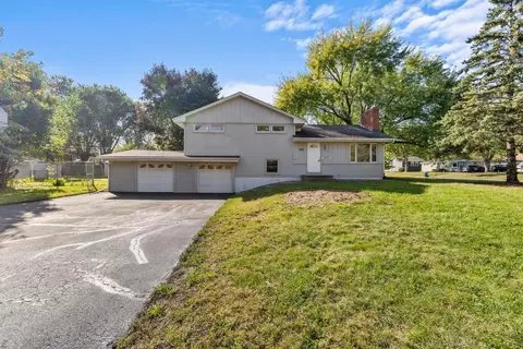 11000 Queen Ave S, Bloomington, MN 55431