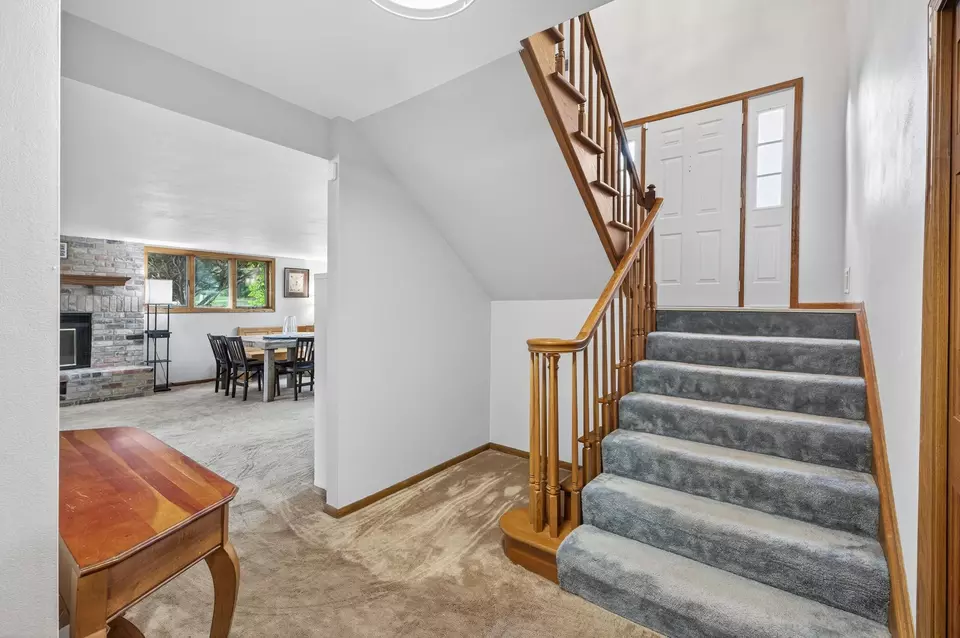 Entry Way - 9941 Oakland Ave S, Bloomington, MN 55420 photo 2 of 2