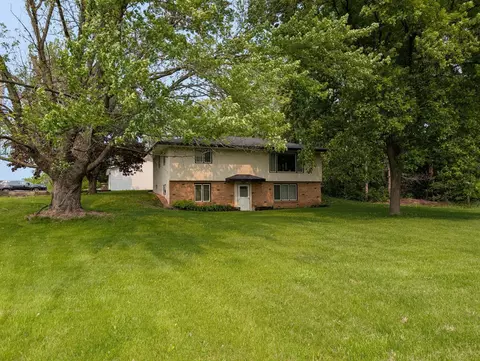 15981 Rush Creek Rd, Maple Grove, MN 55369