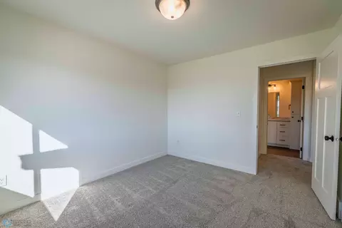 94 6th St E, Horace, ND 58047 photo 37