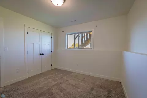 94 6th St E, Horace, ND 58047 photo 46