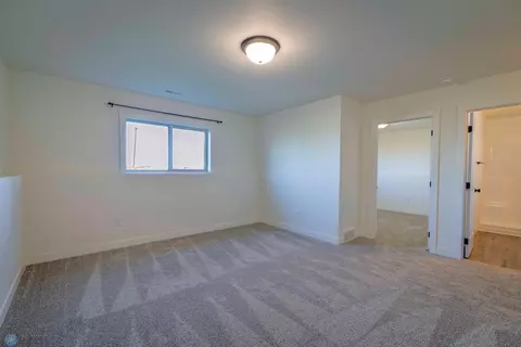 94 6th St E, Horace, ND 58047 photo 52