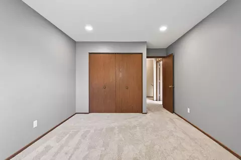 Bedroom - 4682 Lenore Ln, Eagan, MN 55122 photo 2 of 4