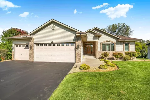 20261 Polk St NW, Elk River, MN 55330