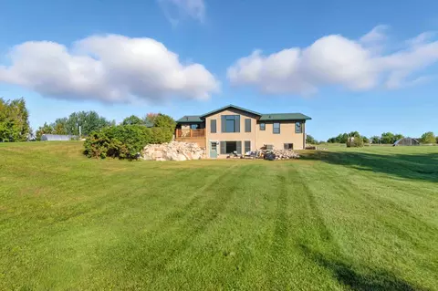 8695 Dosh Ln, Fort Ripley, MN 56449