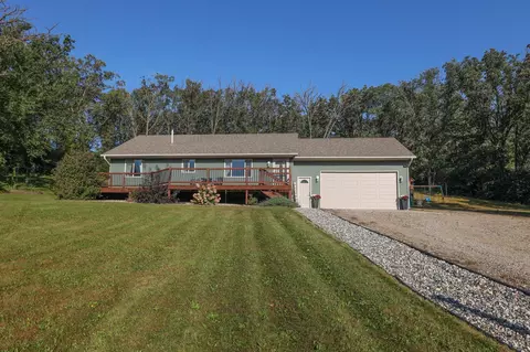 55774 Parkway Dr, Parkers Prairie, MN 56361