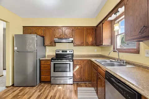 1664 Orange Ave E, Saint Paul, MN 55106 photo 10