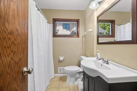 1664 Orange Ave E, Saint Paul, MN 55106 photo 17