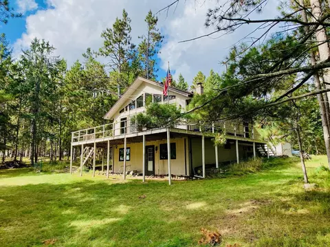 6352 E Pine Oak Rd, Wascott, WI 54838