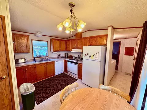 Kitchen - 3314 Bur Oak Rd Nw Apt Lot #LOT 33, Baudette, MN 56623 photo 1 of 4