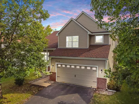 17515 49th Ave N, Plymouth, MN 55446