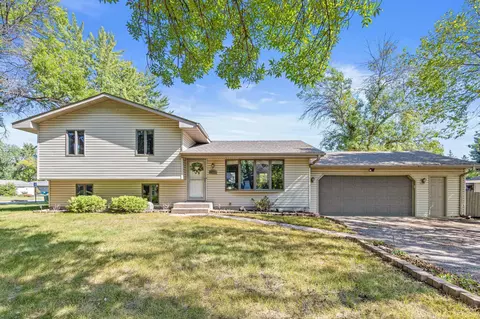 11508 Georgia Ave N, Champlin, MN 55316
