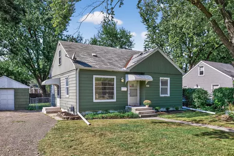5237 Georgia Ave N, Crystal, MN 55428