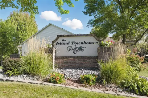 9365 Tewsbury Bnd, Maple Grove, MN 55311