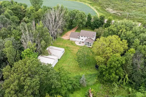 16355 320th St, New Prague, MN 56071
