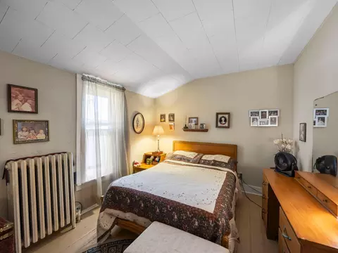 Bedroom - 113 7th Ave, Shell Lake, WI 54871 photo 1 of 4