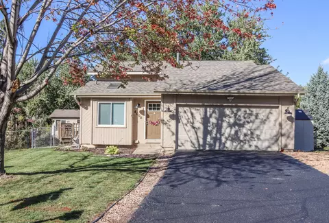 4008 W 137th St, Savage, MN 55378