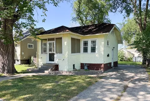 1517 9th Ave S, Fargo, ND 58103
