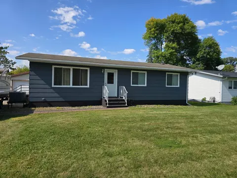 1514 Willard Ave, Detroit Lakes, MN 56501