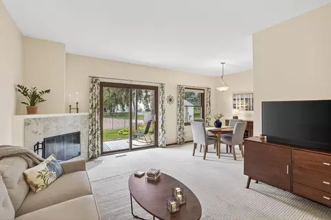 11073 Oregon Cir #69, Bloomington, MN 55438
