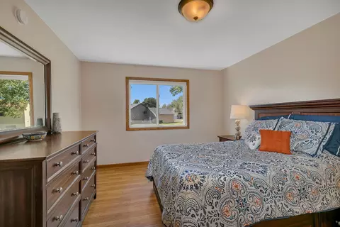 Bedroom - 3133 Crescent Ridge Trl, Saint Cloud, MN 56301 photo 2 of 4