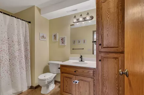 Bath - 3133 Crescent Ridge Trl, Saint Cloud, MN 56301 photo 2 of 2