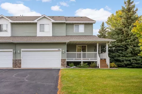 7742 Palomino Ave NE, Elk River, MN 55330