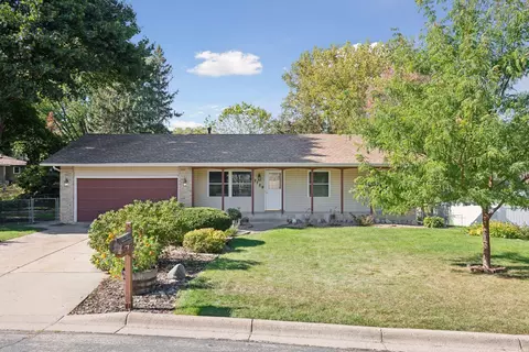 2729 Terrace Dr, Burnsville, MN 55337