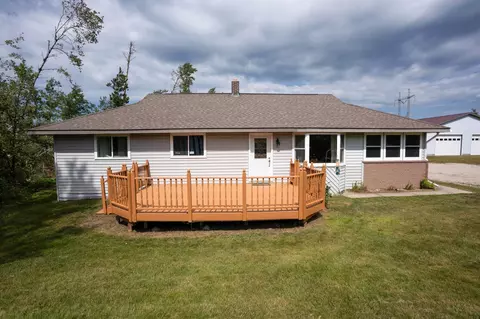 9207 Capella Dr NW, Bemidji, MN 56601