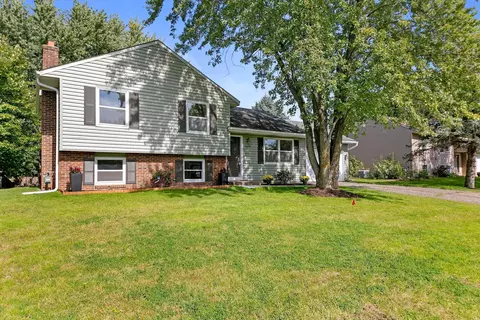 3657 155th St W, Rosemount, MN 55068