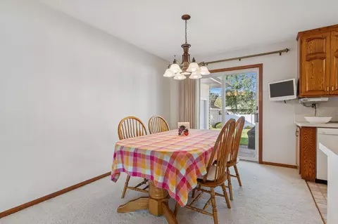 312 E 100th St, Bloomington, MN 55420 photo 10
