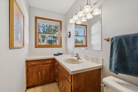 312 E 100th St, Bloomington, MN 55420 photo 23