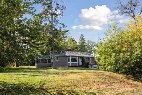 3320 Chippewa Rd, Minnetonka, MN 55305